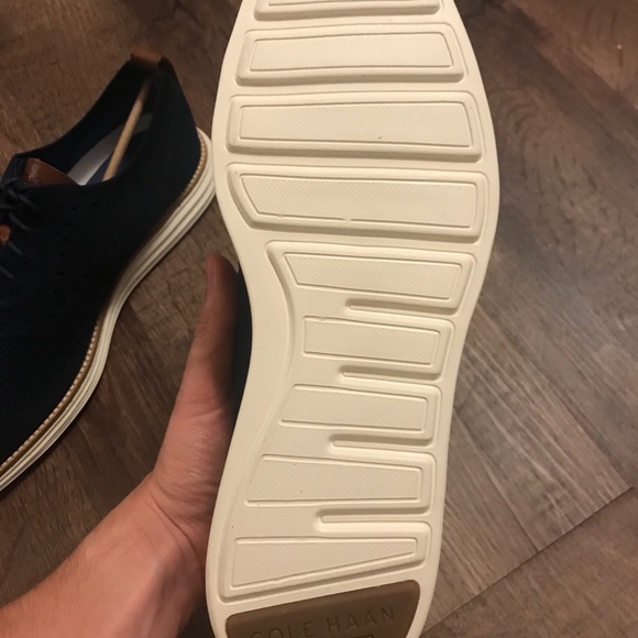 Cole Hana Original Grand StitchLite Wingtip Oxford - Picture 3 of 4